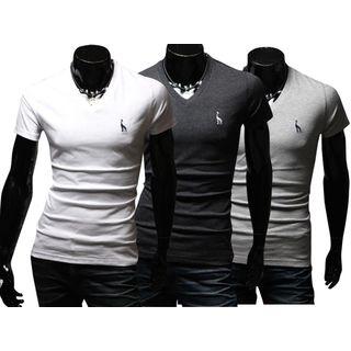 Embroidered V-neck Short-sleeve T-shirt