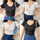 Button Short-sleeve Cropped T-shirt
