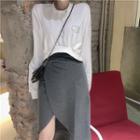 Long-sleeve Cropped Top / High-waist Skirt