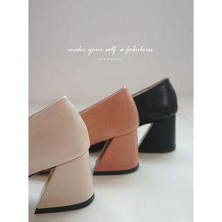Faux-leather Squared-toe Pumps