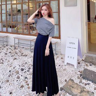 Short-sleeve Off-shoulder T-shirt / Slit-hem A-line Midi Skirt / Set