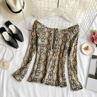 Off-shoulder Long-sleeve Animal Print T-shirt