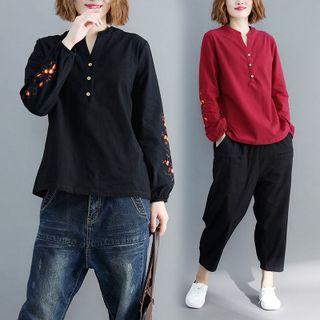 Floral Embroidered Notch-neck Blouse