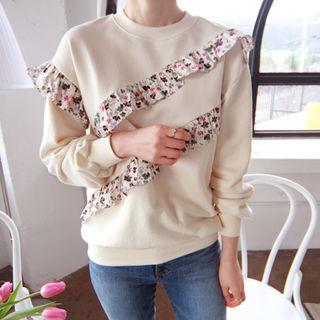 Floral Print Ruffled Sweatshirt
