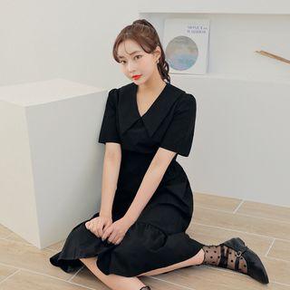 Chelsea-collar Frilled Long Dress