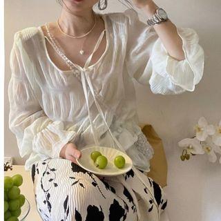 Flared-cuff Shirred Blouse / Floral Print Midi A-line Skirt