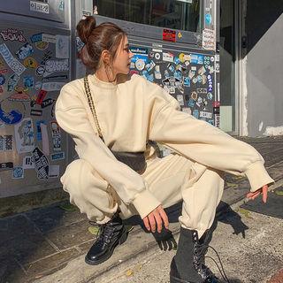 Drop-shoulder Stitched Fleece-lined Sweatshirt