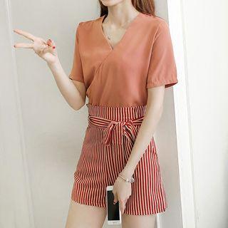 Set: Plain Short Sleeve T-shirt + Striped Wide Leg Shorts