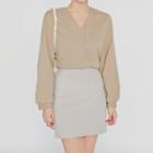 [lovb] V-neck Button-up Blouse