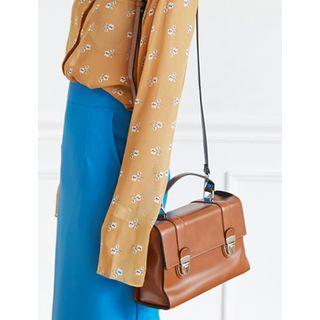 Push-rock Satchel