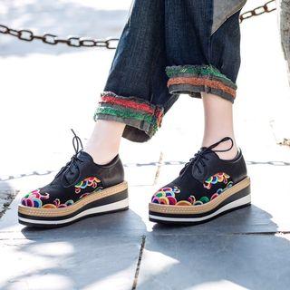 Genuine Leather Embroidered Platform Brogue Shoes