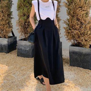 Set: Sleeveless Lettering Tank Top + Plain Jumper Dress
