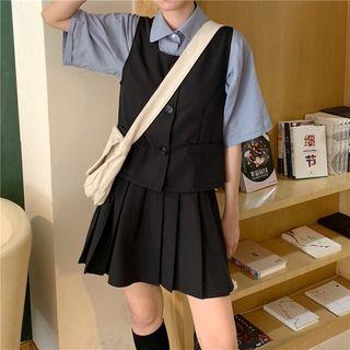 Sleeveless Plain Vest + High-waist Pleated Skirt