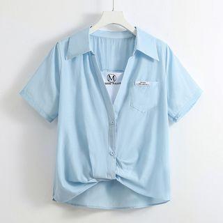 Short-sleeve V-neck Pocketed Plain Shirt