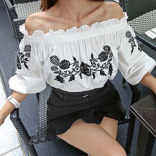 Off-shoulder Floral Embroidered Top