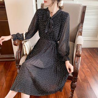 Puff-sleeve V-neck Dotted Dress