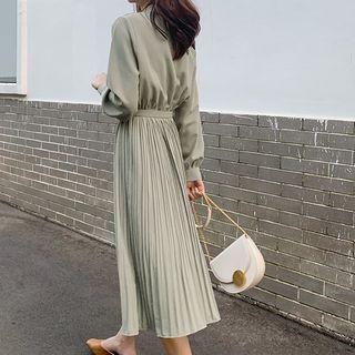 Tie-neck Accordion Pleated Midi A-line Dress