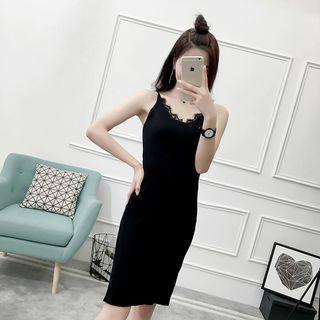 Lace V-neck Knit Dress