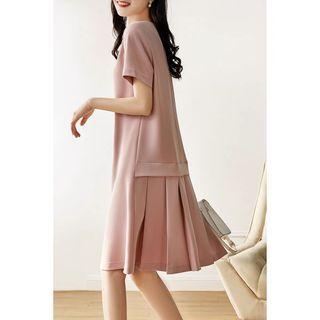 Short-sleeve Rhinestone Shift Dress