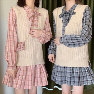 V-neck Knit Vest / Lace-up Plaid Long-sleeve Shirtdress