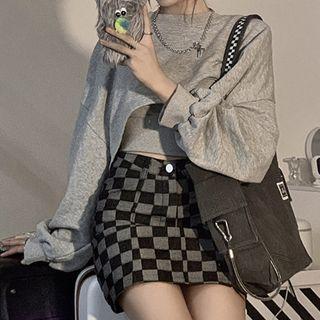 Cropped Sweatshirt / Camisole Top / Checkered Denim Mini Pencil Skirt / Set