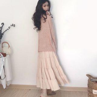 Knit Top / Tiered Midi Skirt