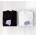 Round-neck Contrast-trim Pullover