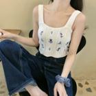 Sleeveless Flower Embroidered Knit Top