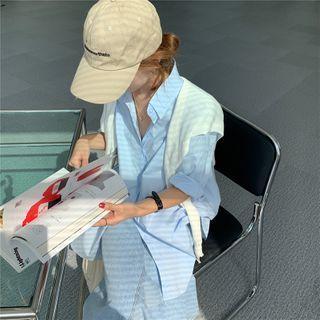 Plain Loose-fit Short-sleeve Shirt / Shawl