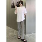 Cutout-back Loose T-shirt / Printed Wide-leg Pants