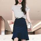 Set: Ruffle Trim Short-sleeve T-shirt + Ruffle Hem Straight-fit Skirt
