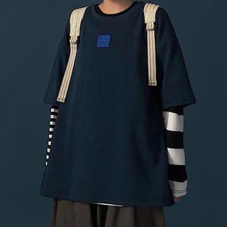 Embroidered Oversize Elbow-sleeve T-shirt / Striped Long-sleeve T-shirt