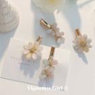 Flower / Butterfly Hair Clip Flower & Butterfly - White - One Size