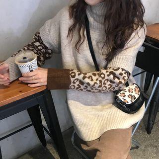 Mock Neck Leopard Pattern Sweater