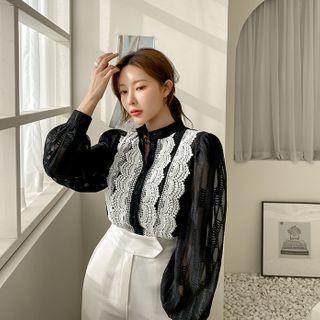 High-neck Nude-lace Blouse