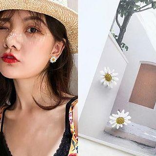 Alloy Daisy Earring
