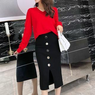 V-neck Sweater / Split Hem Midi Knit Pencil Skirt / Set