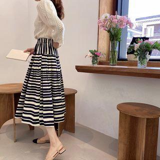 Striped Pleated A-line Long Skirt Black - One Size