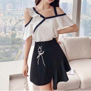 Set: Cold-shoulder Ruffle Blouse + Lace Up Mini A-line Skirt