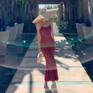 Spaghetti-strap Ruffle Hem Lace Maxi Sheath Dress