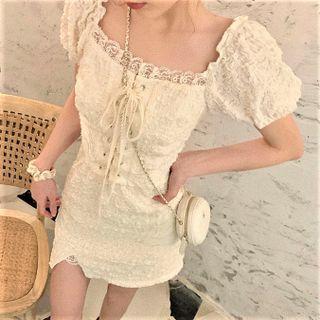 Set: Short-sleeve Lace Trim Lace-up Blouse + Mini Skirt