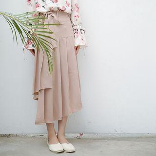 Asymmetric Pleated Maxi Skirt