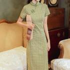 Short-sleeve Plaid Midi Sheath Qipao Dress