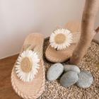 Flower Rattan Flip-flops
