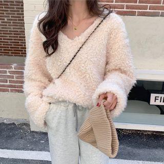 Fluffy Sweatshirt / Sweatpants