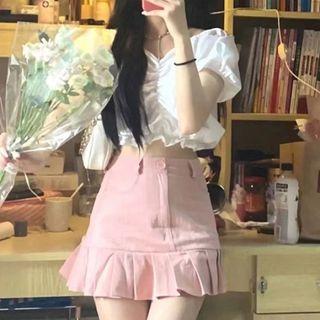 Short-sleeve Frill Trim Crop Top / Pleated Mini Skirt / Set
