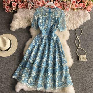 Round Neck Skinny Lace Cut Out Short Sleeve Dress