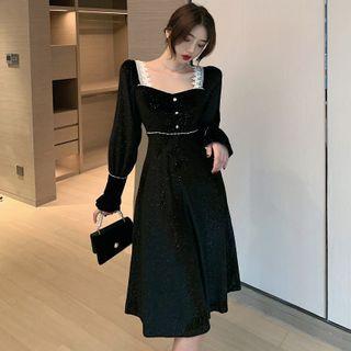 Square-neck Lace Panel Velvet A-line Dress