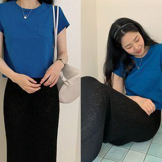 Patch-pocket Crop T-shirt