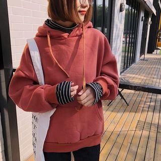 Mock Two-piece Strip Panel Hoodie